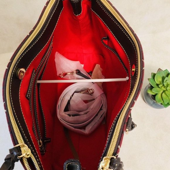 Dooney & Bourke Willa Satchel Bourdeaux NWT - Picture 6 of 7